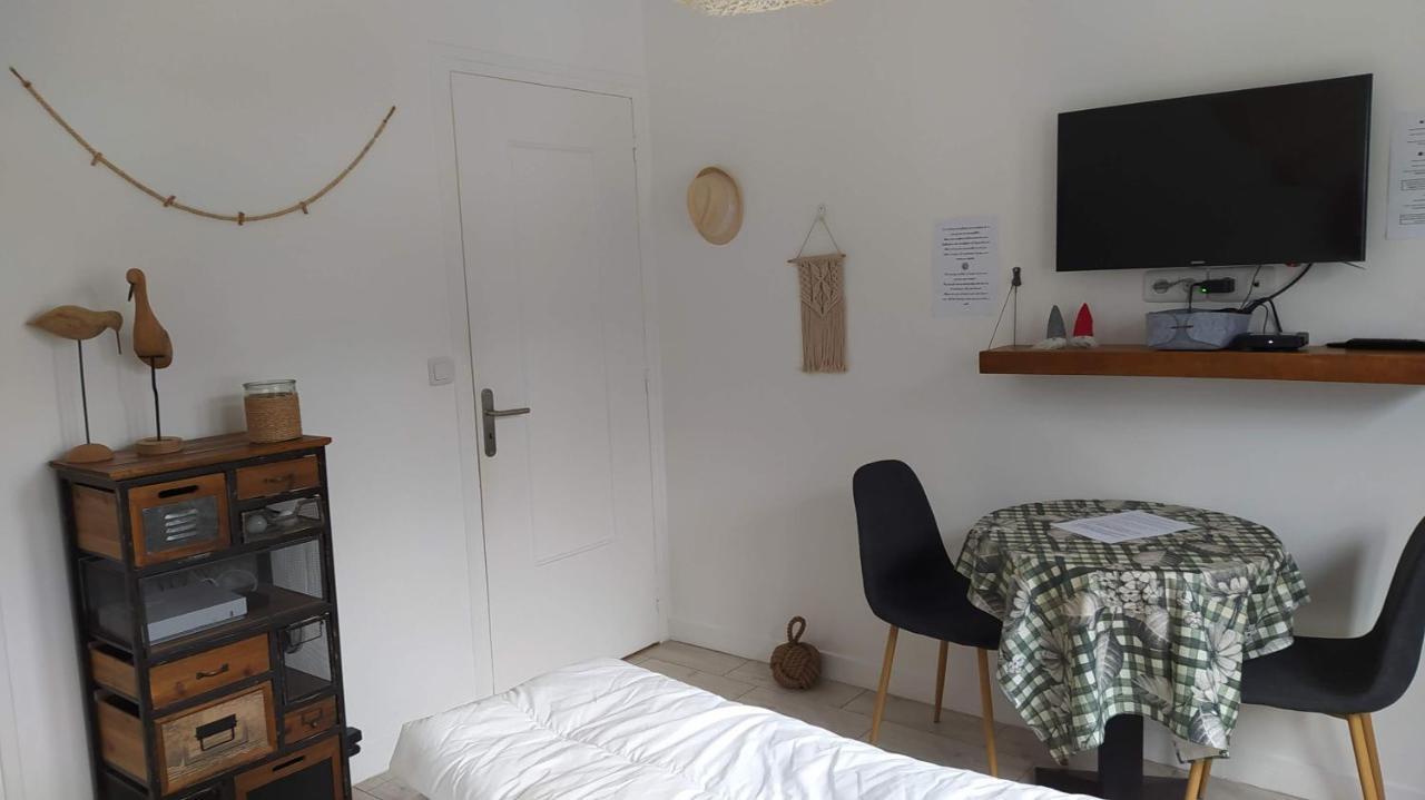 Le "Wood" Apartment Annecy Bagian luar foto