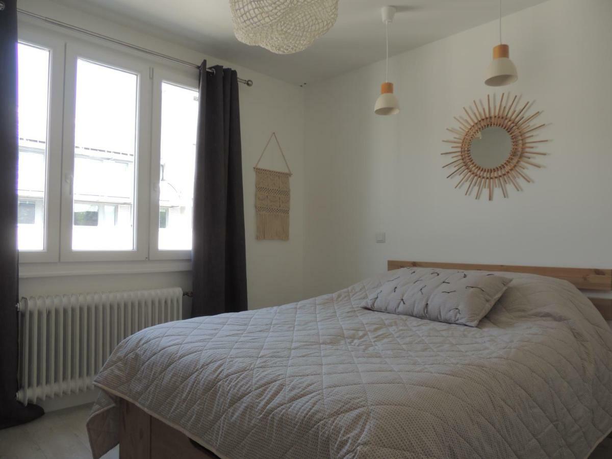 Le "Wood" Apartment Annecy Bagian luar foto